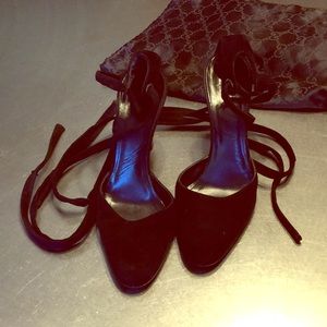 Gucci Black Suede Ankle Wrap shoes